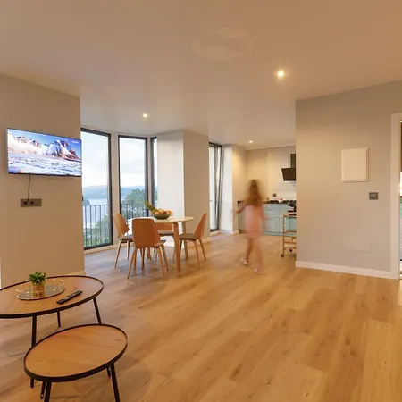 Rosa En Con Vistas Panoramicas A La Ria Apartamento *