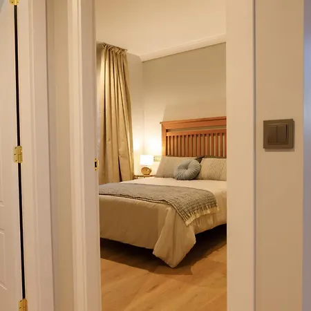 Rosa En Con Vistas Panoramicas A La Ria Apartamento Noia