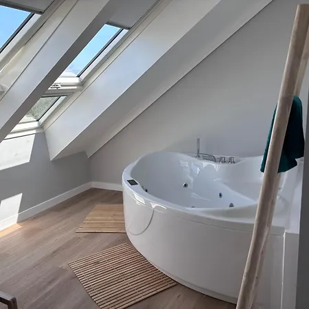 Rosa En Con Vistas Panoramicas A La Ria *