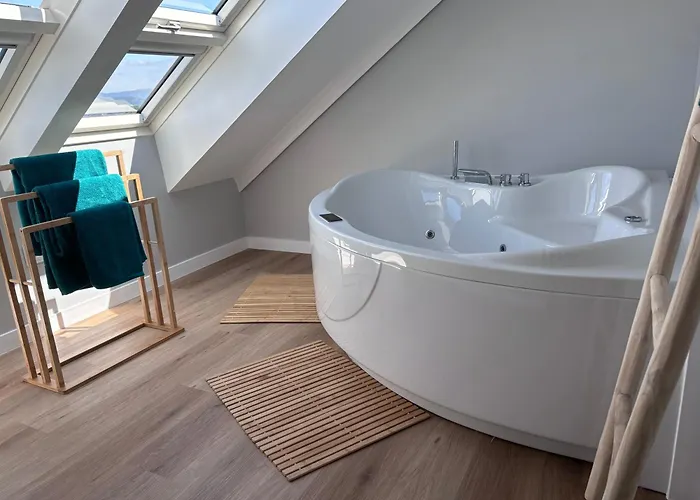 Rosa En Con Vistas Panoramicas A La Ria * Noia