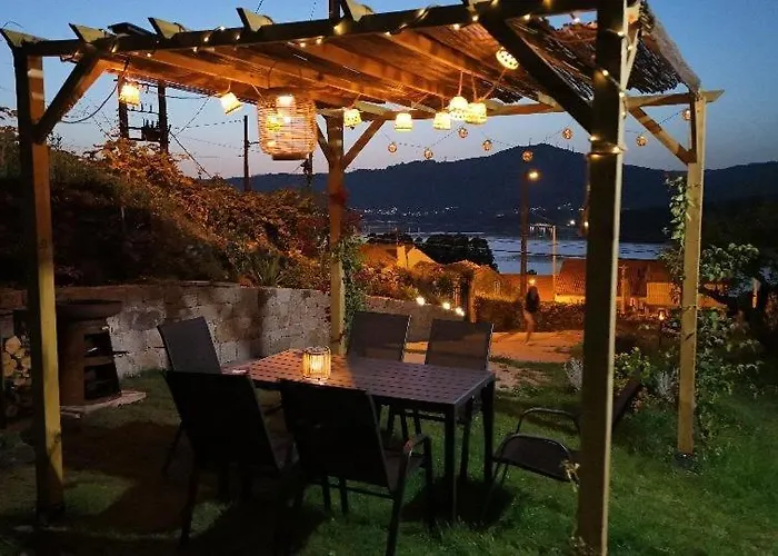 Rosa En Con Vistas Panoramicas A La Ria *